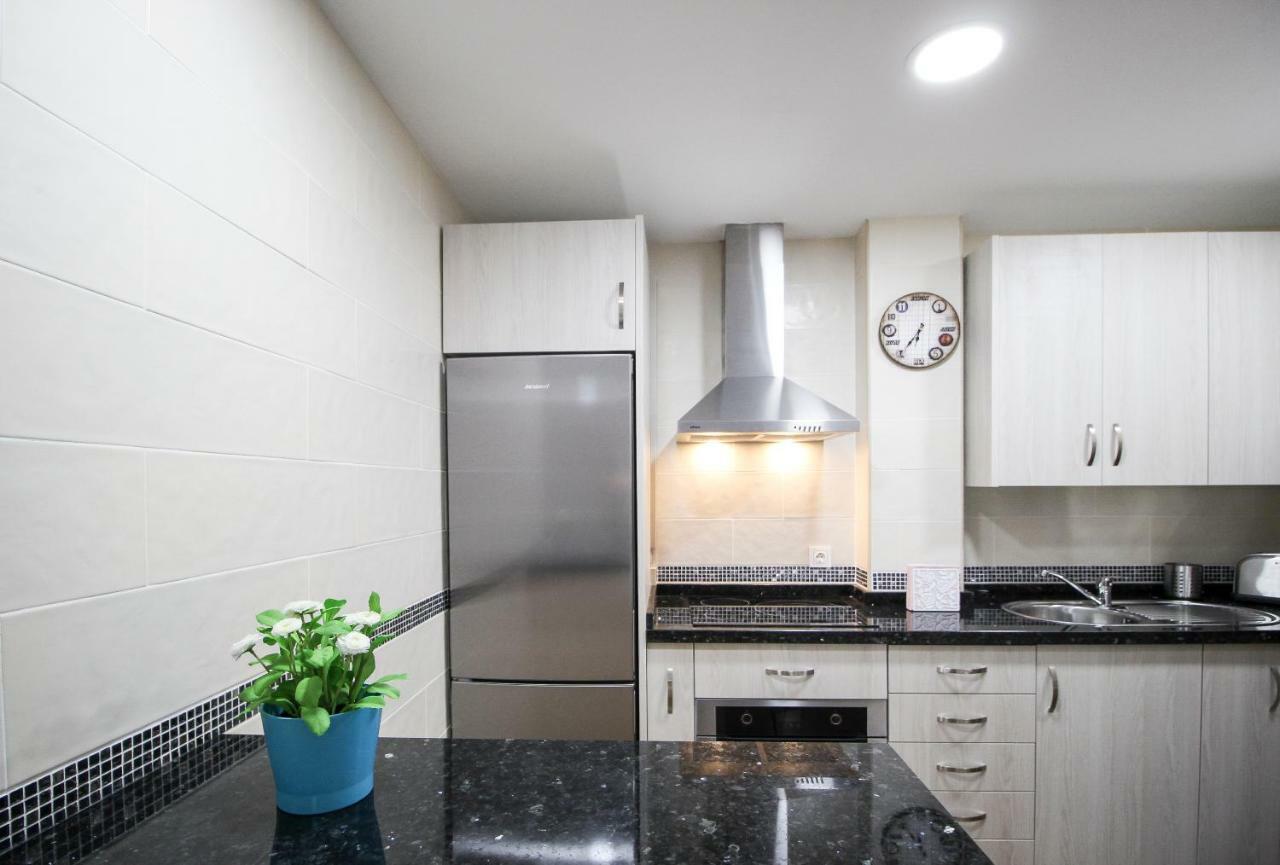 Palacios 6, Nuevo, Playa, Barrio Tranquilo, Todos Los Servicios, Pa Malaga Exterior photo